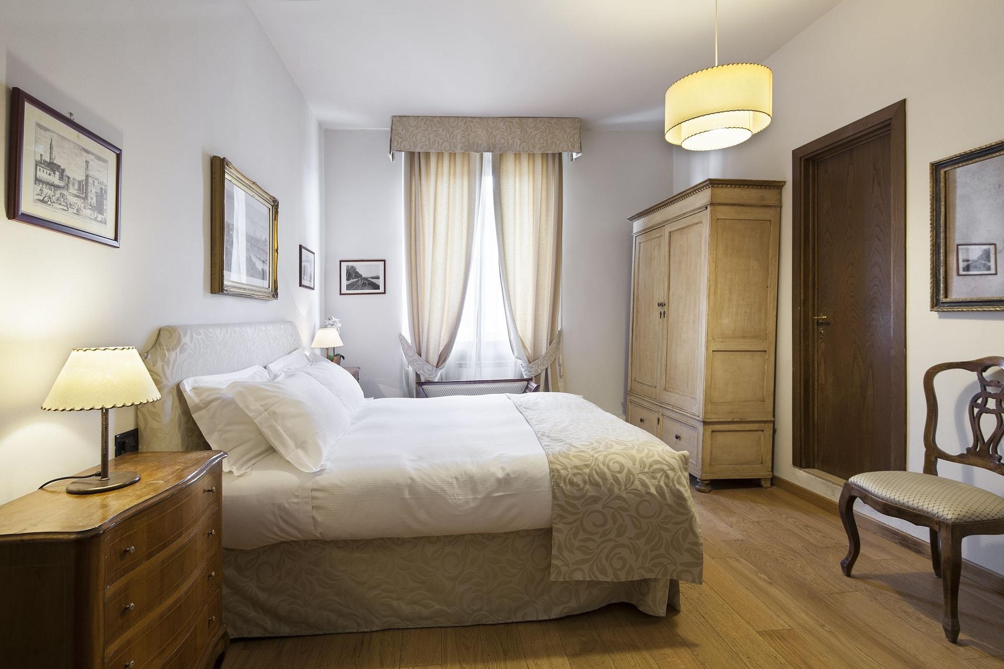 피렌체 로칸다 데이 구엘피 B&B 외부 사진