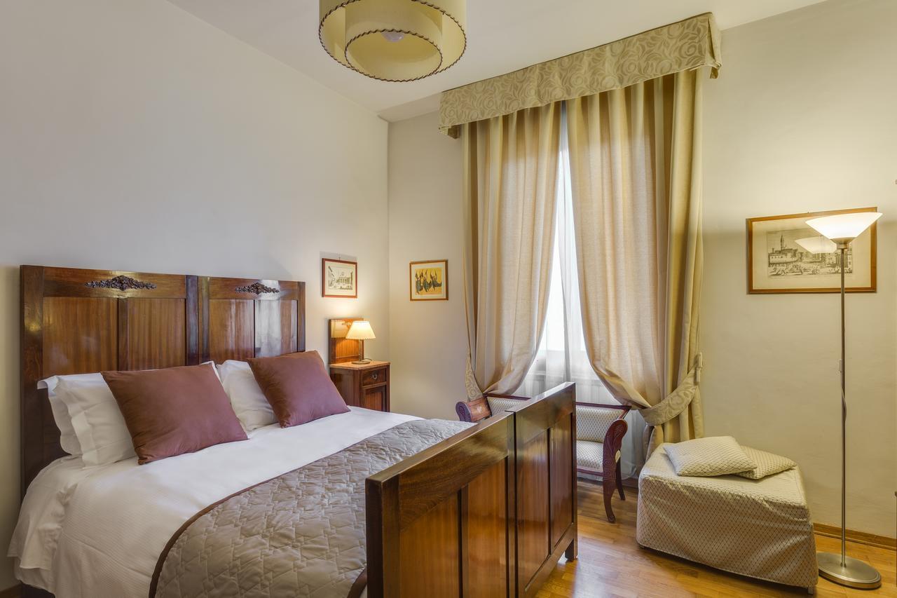 피렌체 로칸다 데이 구엘피 B&B 외부 사진