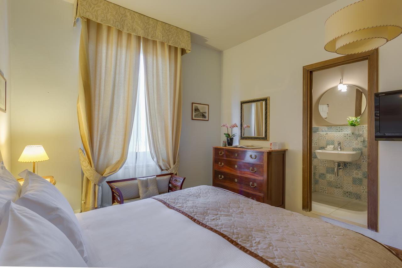피렌체 로칸다 데이 구엘피 B&B 외부 사진
