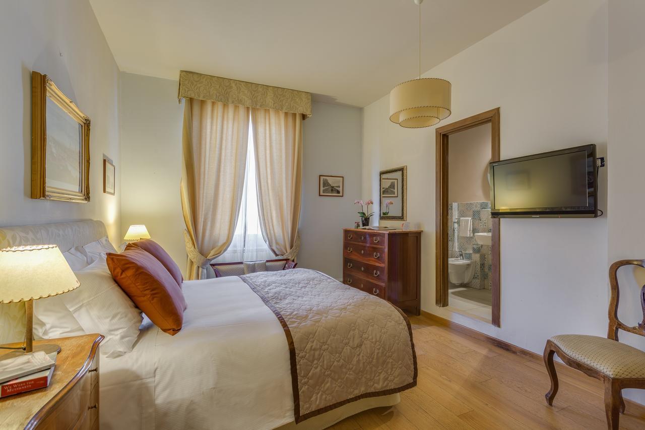 피렌체 로칸다 데이 구엘피 B&B 외부 사진