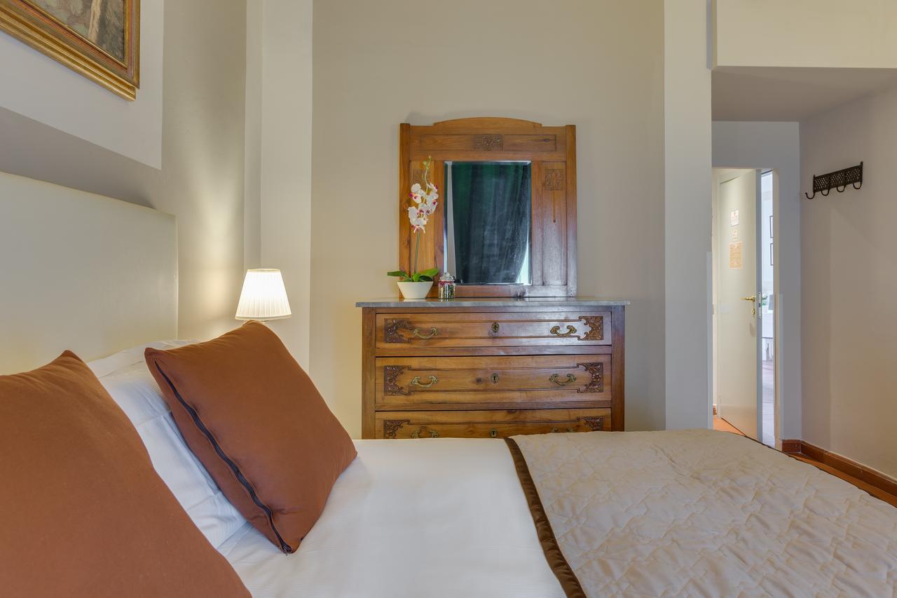피렌체 로칸다 데이 구엘피 B&B 외부 사진